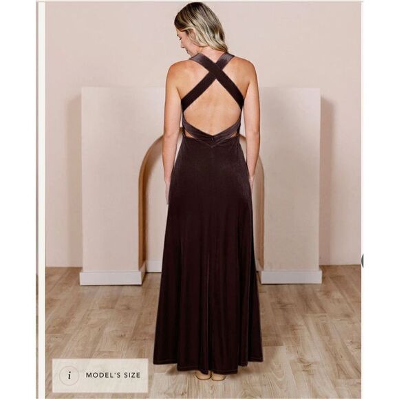 Revelry Women’s Dylan Velvet Criss Cross Open Back Bridesmaids Dress in Dusty Pu - Picture 4 of 12